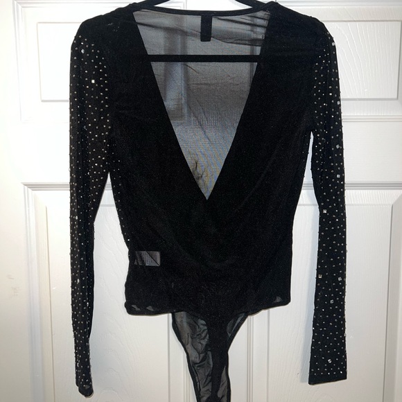 Large Windsor black bedazzled sparkly bodysuit. - Picture 2 of 4